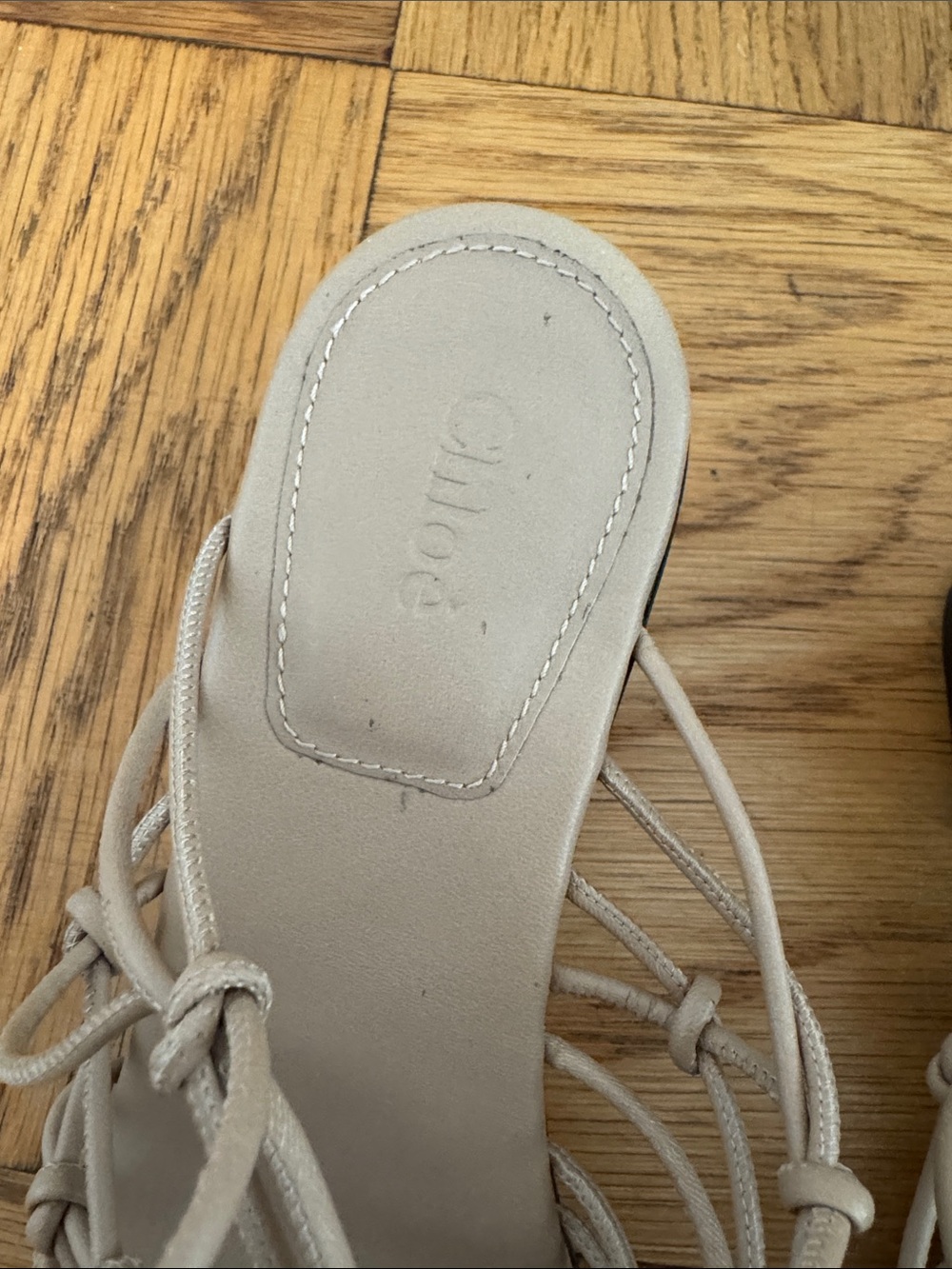 Chloé 'Jamie' Knot Wrap Sandal in Cream size 38.5 - Picture 9 of 16